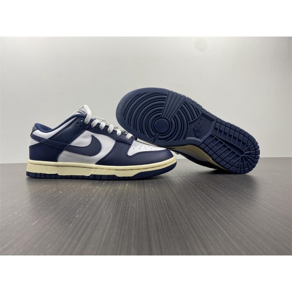 Tênis Nike Dunk Low Vintage Navy
