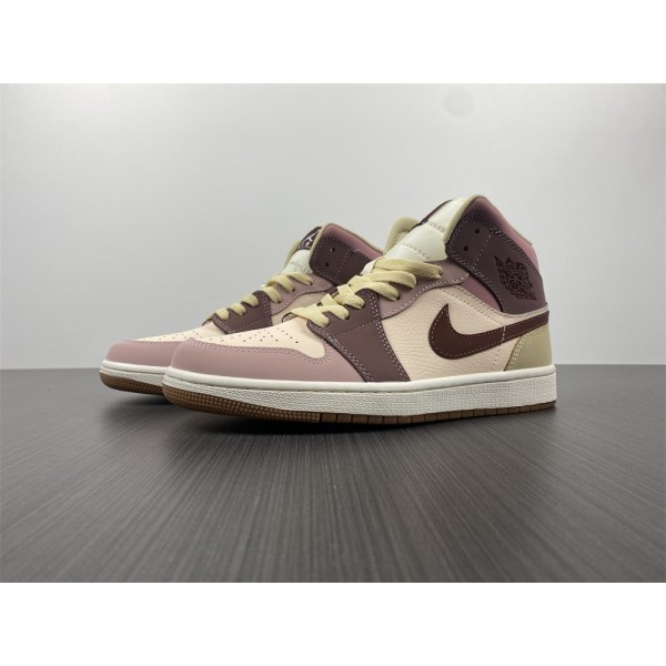Tênis Air Jordan 1 Mid Red Bean Milk Tea